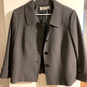 Gorgeous grey Tahari- Arthur S. Levine Blazer